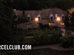 Duży tyłek, Obciąganie, Styl na pieska, Hardcore, Mamuśka, Naturalne cycki, Ogolona, Pończochy