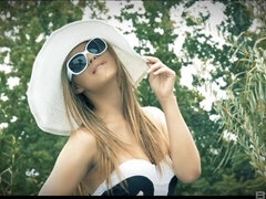 Morena, Linda, Tacones, Masturbación, Al aire libre, Flaco, Adolescente