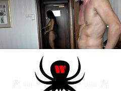 Baben, Stora tuttar, Avsugning, Brunett, Dubbelpenetrering, Tonåring, Trekant, Tuttar