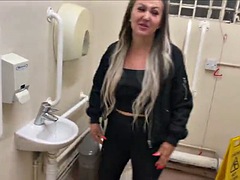 Любители, Семяизвержение, Сперма на лице, Секс без цензуры, Домохозяйки, На природе, На публике, Жена