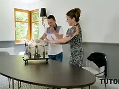Amerikansk, Pik sutte, Brunette, Piercing, Strømper, Tatovering, Lærer, Bryster