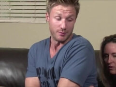 Asiat, Pik sutte, Fodjob, Tysk, Håndjob, Ældre kvinde, Swingers, Bryster