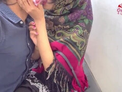 Desi hijab girl out door handjob and blowjob.