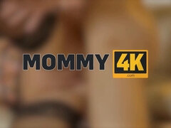 Gros seins, Blonde, Sucer une bite, Femme couguar, Hd, Maman, Jarretelles, Nénés