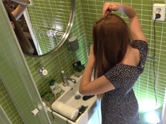 18 jaar, Universiteit, Schattig, Jurk, Vrouw, Slipje, Roodharige vrouw, Onder de rok