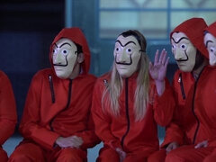 Pijpbeurt, Bruinharig, Groep, Handbeurt, Ondergoed, Moeder die ik wil neuken, Orgie, Tieten likken