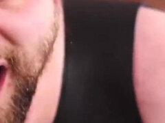 Anál, Lízaní zadků, Velké péro, Stříkání spermatu, Vlasaté, Hardcore