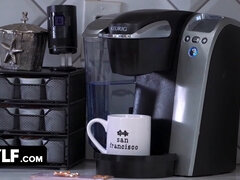 Velik kurac, Velike joške, Evinja, Notranji izliv, Zunanji izliv, Globoko grlo, Hd, Kričal