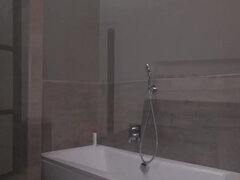 Elen Million: Steamy Solo MILF Masturbation