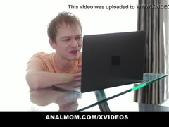 Analno, Spalnica, Velike joške, Dildo, Milf, Rdečelaska, Študentje, Igrače