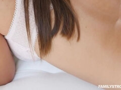 Stor røv, Store bryster, Brunette, Fetish, Fod fetish, Pov, Spanking, Teenager