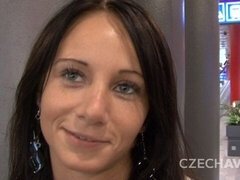 Brunett, Fingering, Slick, Milf, Utomhus, Pov, Rakad, Strippning