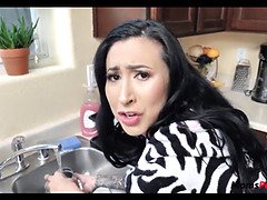 Grosse titten, Braunhaarige, Geile alte tussi, Milf, Mutti, Muschi, Stiefmutter, Jungendliche (18+)