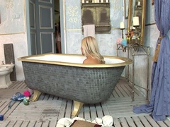 Bad, Blond, Fetisj, Ungarsk, Lesbisk, Truser, Fitte, Tattovering