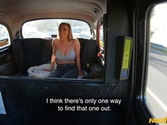 Huge natural boobs bounce in taxi