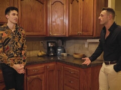 Anál, Velké péro, Kuřba, Dávení penisem, Fetiš, Hd, Svaly, Jezdectví