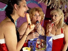 Enthousiasteling, Kont, Grote lul, Groep, Hd, Rijpe lesbienne, Feest, Ruw