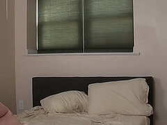 18 ans, Derrière les coulisses, Gros cul, Grosse bite, Blonde, Sucer une bite, Pov, Adolescente