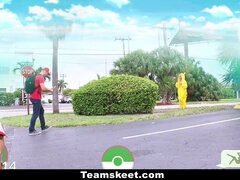 18, Blond, Brunette, Sperm skott, Hardcore, Barbert, Tenåring, Pupper