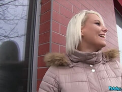 Amatéri, Na psíka, Vonku