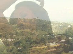 Blondine, Brunette, Latinsk, Lesbisk, Onani, Piercing, Tatovering