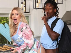 ベッドルーム, デカ尻, デカチン, デカパイ, ブロンド, フェラチオ, バック, 淫乱熟女