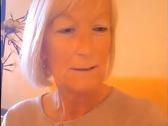 Grosse bite, Clito, Tir de sperme, Hd, Mature, Maman, Piercing, Suçant