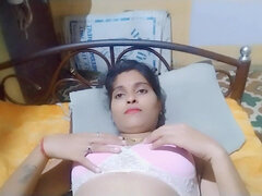 Bhaiya Took Out Bhabhi's Sexy Due to Which She Started Screaming Loudly