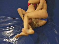 Real Fem Wrestling - Dww - Luzia V Edita