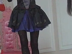 18 jaar, Blond, Dominante vrouw, Voeten fetish, Moeder die ik wil neuken, Klein, Slaaf, Tiener