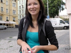 18 jahre, Leie, Paar, Gehörnter ehemann, Pov, Öffentlich, Titten, Ehefrau