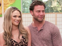 Blondine, Pik sutte, Langt ned i halsen, Hårdt, Hd, Slikning, Naturlige bryster, Fisse