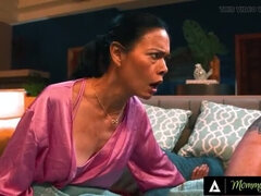 Asijské, Velké kozy, Stříkání spermatu, Dospělé