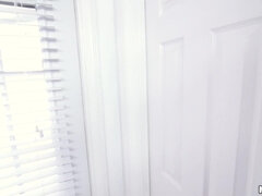 Chica, Verga grande, Mamada, Morena, Garganta profunda, Sexo duro, Pequeña, Pov