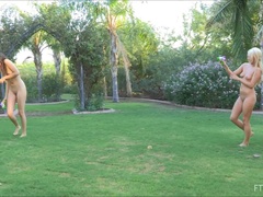 En gros plan de très près, Dansant, Extrême, Masturbation, Orgasme, Solo, Gicler, Jouets