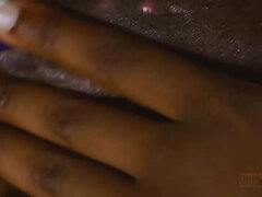 Ebony Lyric's Alluring Solo Performance