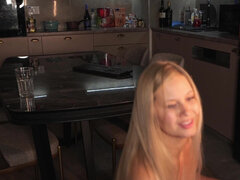 Enthousiasteling, Blond, Mollig, Vrouw, Masturbatie, Kut duiken, Alleen, Vibrator