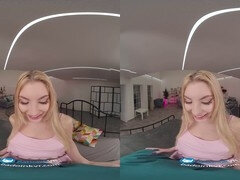 Sylvia Buntarka, Natural Teen, Enjoys Pillow Fight Before Hot Hardcore Action on Bed VR