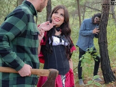 Μεγάλος κώλος, Μεγάλος πούτσος, Μεγάλα βυζιά, Πίπα, Μελαχροινή, Σε στάση σκύλου στα τέσσερα