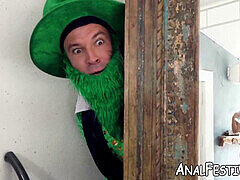 Monumentális dákó, Cumizás, Érett feleség, Szabadban, Medence, Szopás