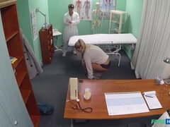 Leie, Arsch, Blasen, Hundestellung, Handjob, Krankenschwester, Muschi, Uniform