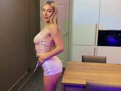 Velký zadek, Velké péro, Velké kozy, Blondýna, Kuřba, Masturbace, Vyhublá, Teenka