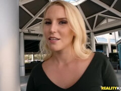 Vanessa Cage leggy bimbo spicy sex story