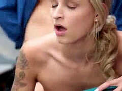 Blasen, Handjob, Zierlich, Tätowierung