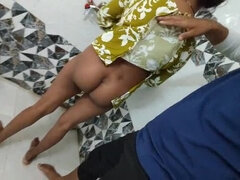 デカ尻, 中出し, 家族, Hd, インド人, キス, 公共, 生徒