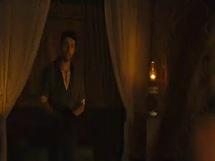 Διασημότητα, Σκληρό, Δημόσιο