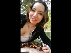 Hatalmas hátsó, Cumizás, Ujjazás, Kézimunka, Nyilvános, Begyek