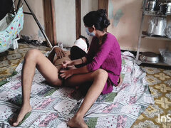 Kuřba, Oblečené ženy, Pár, Honění, Homemade, Indické, Dospelé, Vychudnutá