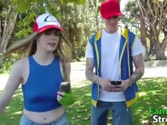 Step-siblings get kinky with each other and their pokes in Family Stroke.net