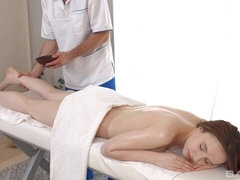 18 let, Velký zadek, Velké péro, Kuřba, Na pejska, Přírodní prsa, Teenka, Kozičky